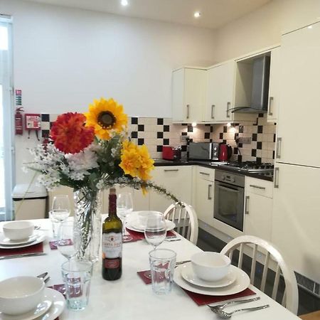 Spacious, Ground Floor, 2 Bedroom Apartment, Uplands, Swansea Kültér fotó