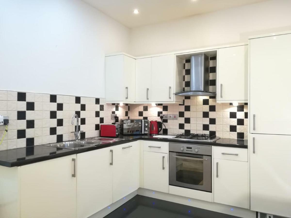 Spacious, Ground Floor, 2 Bedroom Apartment, Uplands, Swansea Kültér fotó